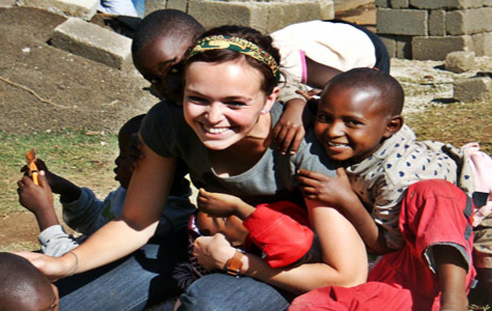 African volunteering programs